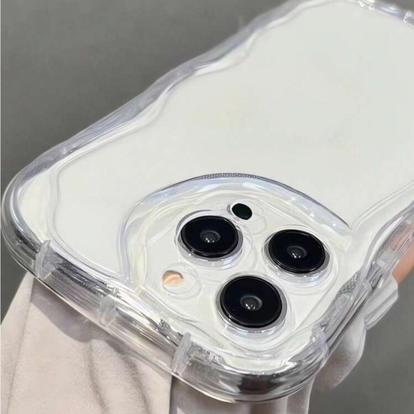 ⚠️Clearance iPhone 14 Pro/Pro Max Clear Phone Case - Picture 5 of 6